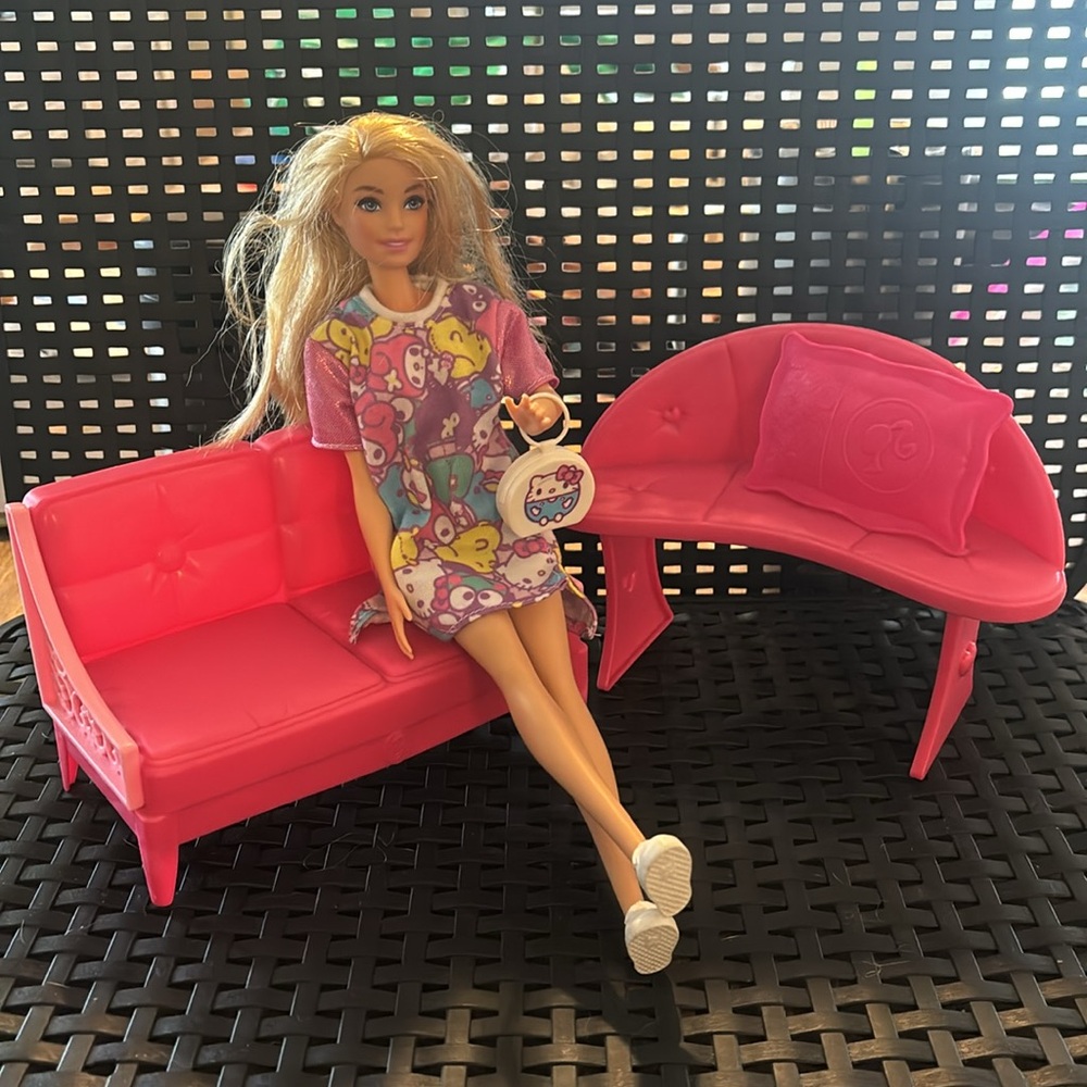 Barbie Sofa Set